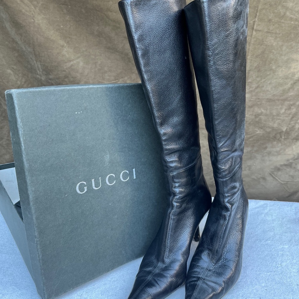 Killer sexy Stilletto leather boot